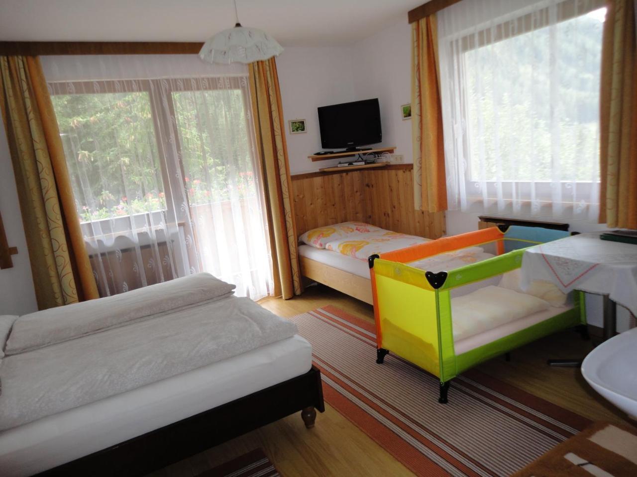 Haus Dorfblick Hotel Pragraten Luaran gambar